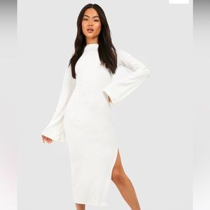 Crinkle ribbed flare sleeve midi dress